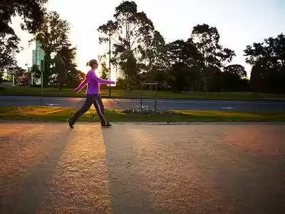 Five-min walk break every hour feasible, effective in offsetting harms of prolonged sitting: Study