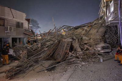 3 dead, 21 rescued after under-construction warehouse collapses in Kolkata; 12-18 feared trapped