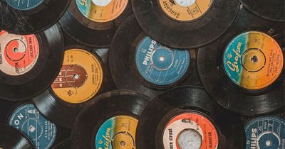 “Is This An Actual Song?”: Guess The Artists Behind These 21 Funky Title Mashups
