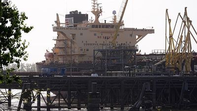 Brent crude falls below $74 for first time since start of the Iran war