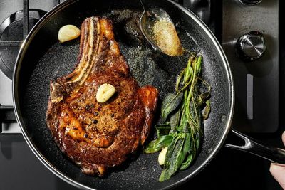 HexClad's sale includes 40% off Gordon Ramsey's go-to cookware