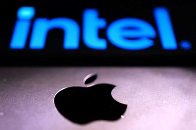 Apple-Intel chip deal makes strategic sense but production is years away