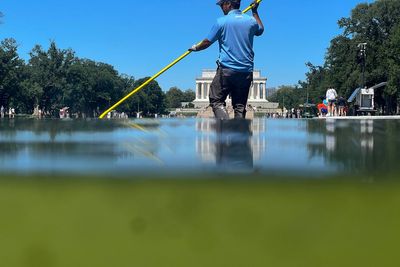 Algae removing devices were not working correctly as Trump boasted about Reflecting Pool renovations, docs show