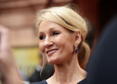 London collector buys letters penned by JK Rowling for £10,000 at auction