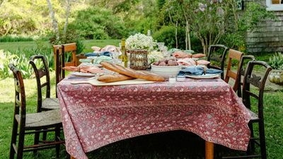 The Ultimate Guide to Outdoor Entertaining for a Perfect Summer Gathering