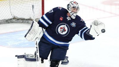 Connor Hellebuyck Trade Destinations: Best Landing Spots for Jets Goalie