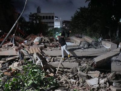 US says it is mobilizing assistance for Venezuela after earthquakes