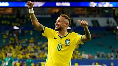 Mexico, Switzerland and Brazil top their groups after final matchday of World Cup group stages