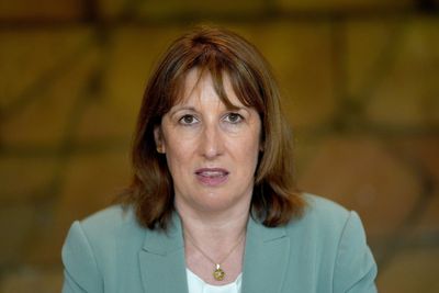 Rachel Reeves ‘set to be sacked as chancellor’ despite backing Burnham