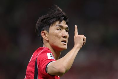 Who are the BBC pundits for South Africa vs South Korea?