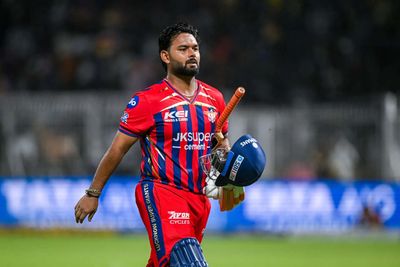 Harsh Goenka says Rishabh Pant's Rs 12 crore salary cut is unimaginable in corporate world, netizens react