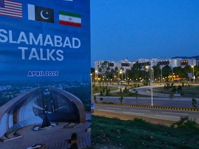Pakistan says Iran-US talks expected to resume next week