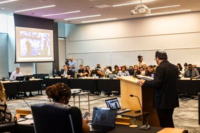 As supporters praise Texas’ proposed “Judeo-Christian” curriculum, rabbis say it dismisses Judaism