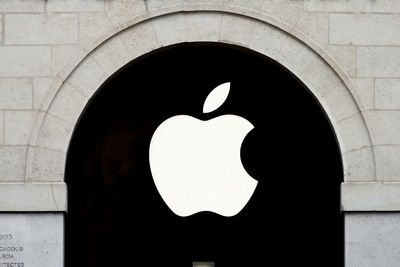Apple removes Russia's VKontakte from App Store