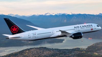Air Canada flight swerves mid-air after pilot suffers seizure; passengers start 'praying'