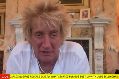 Rod Stewart speaks out after stopping show for oxygen