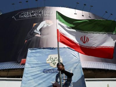 Iran seeks long-term role in managing Strait of Hormuz, eyes billions in annual fees