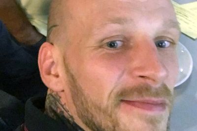 Passenger dies after being restrained on flight to UK