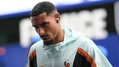 Chelsea Facing Transfer Problem in Bid to Strengthen Defensive Depth