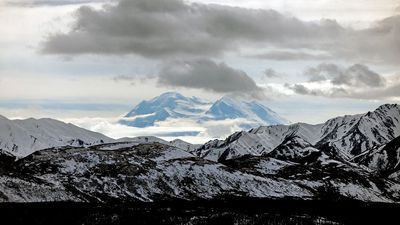 Scientists find thousands of earthquakes in a perfectly straight line in Alaska, revealing a hidden 'microplate'