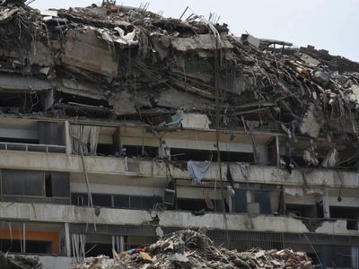 Venezuela to tap IMF reserve assets for quake reconstruction, Bloomberg News reports