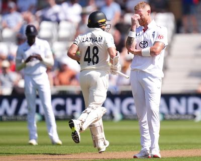 New Zealand’s Latham and Conway pile on runs to punish England in third Test before late wickets