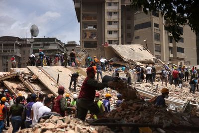 Venezuela earthquake death toll rises to 188 with hundreds still trapped under rubble
