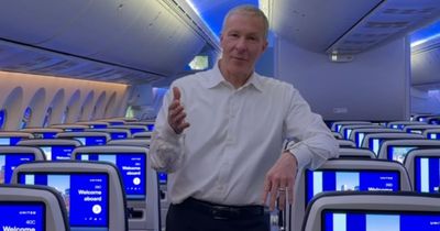 United Airlines CEO Scott Kirby Spotted Flying Rival American Airlines – Inside the Perk He Received More Than 10 Years Ago