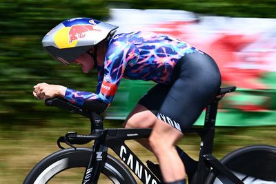 'The heat made it 10 times harder' – Zoe Bäckstedt storms to time trial title at British National Championships for second year running