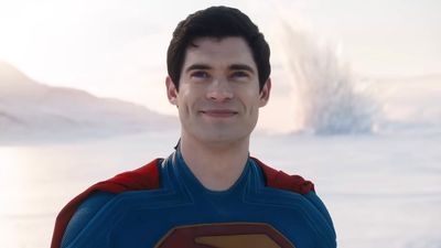 Supergirl Writer Shares My Favorite Answer To The Age-Old Question 'How Strong Is Superman?'