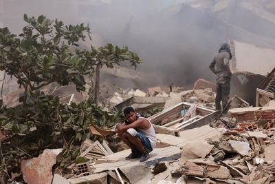 Experts say three recent powerful earthquakes are not related