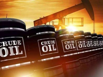 Oil edges lower amid resumption of strait shipments even as vessel hit near Oman