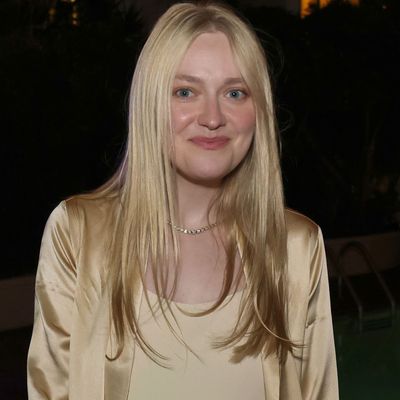 Dakota Fanning Tests the Heeled Flip-Flops Trend With Elle Fanning's Favorite Designer Pair