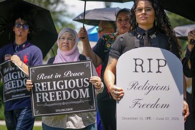 Friday vote could bring mandatory Bible reading to Texas classrooms