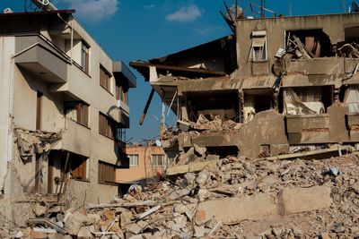 The 39-Second Disaster: Why Venezuela's Rare Twin Earthquakes Triggered Caribbean Tsunami Alerts