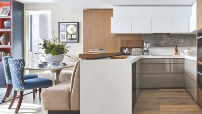 5 Appliances You Should Always Unplug Before Going on Vacation to Avoid Wasting Energy and Risking Damage