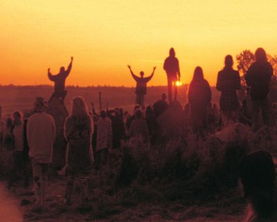 Glastonbury the Movie review – thirty years on, the sunset of a hippy dream in all its glory