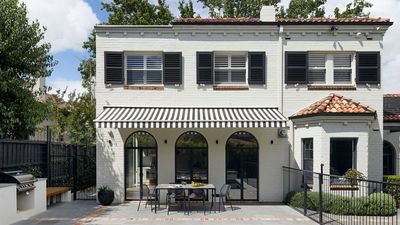 Not a Pergola, Not a Gazebo — A Landscape Designer Says This Is the On-Trend Way to Add Privacy and Shade to Your Garden This Year