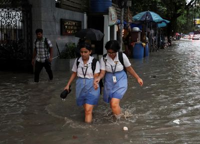 Weather Tomorrow June 27: IMD sounds heavy rain alert for Kerala, Karnataka, Odisha, Gujarat and Assam; thunderstorms in Delhi, Chandigarh; severe heatwave to continue in Uttar Pradesh