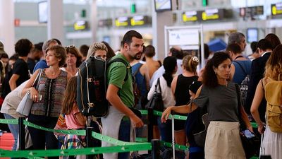 ‘Very worried’: Rome airports could suspend new EES border checks over fears of summer travel chaos