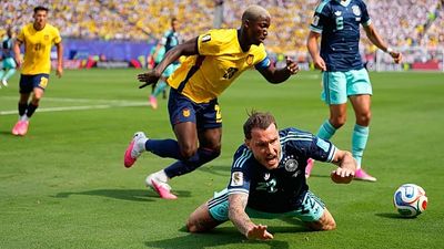 Poor show: Ecuador win, Germany disappoint, Neuer blunders
