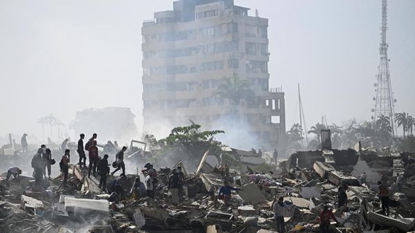 Survivors tell of ‘brutal and fast’ Venezuela quake as hunt for survivors goes on