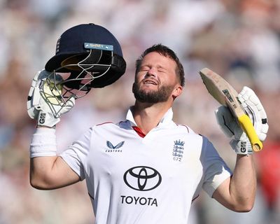 Stokes sparks England recovery as Duckett finds his groove against New Zealand