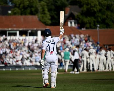 Nicholls’ drop defines the day as Duckett cashes in on luck to deliver for England