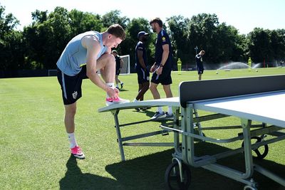 Will Elliot Anderson play against Panama despite Manchester City medical?