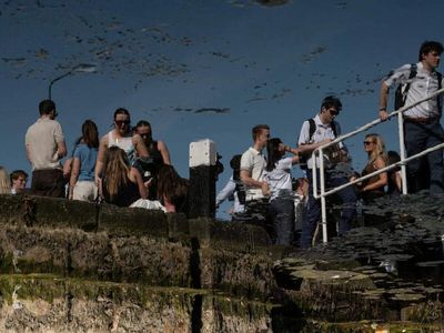 Germany hit by record temperatures as heatwave moves east