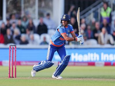 Desperate India take on Australia in do-or-die Women's T20 World Cup clash