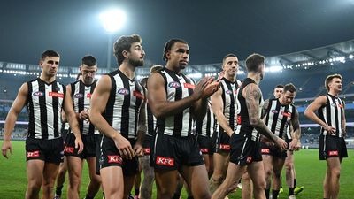 Coach plays down niggle as Magpies do a ton of damage