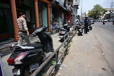 Right to walk, but where? Supreme Court ruling shines light on Delhi's footpaths