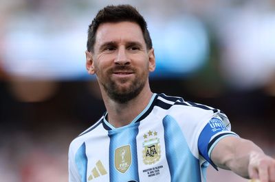 Why isn't Lionel Messi starting for Argentina at the World Cup?